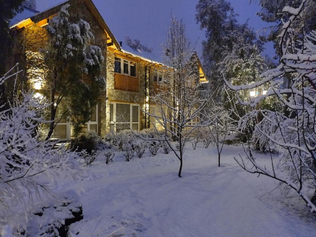 Hosteria Bajo Cero Hotel Villa La Angostura Bagian luar foto