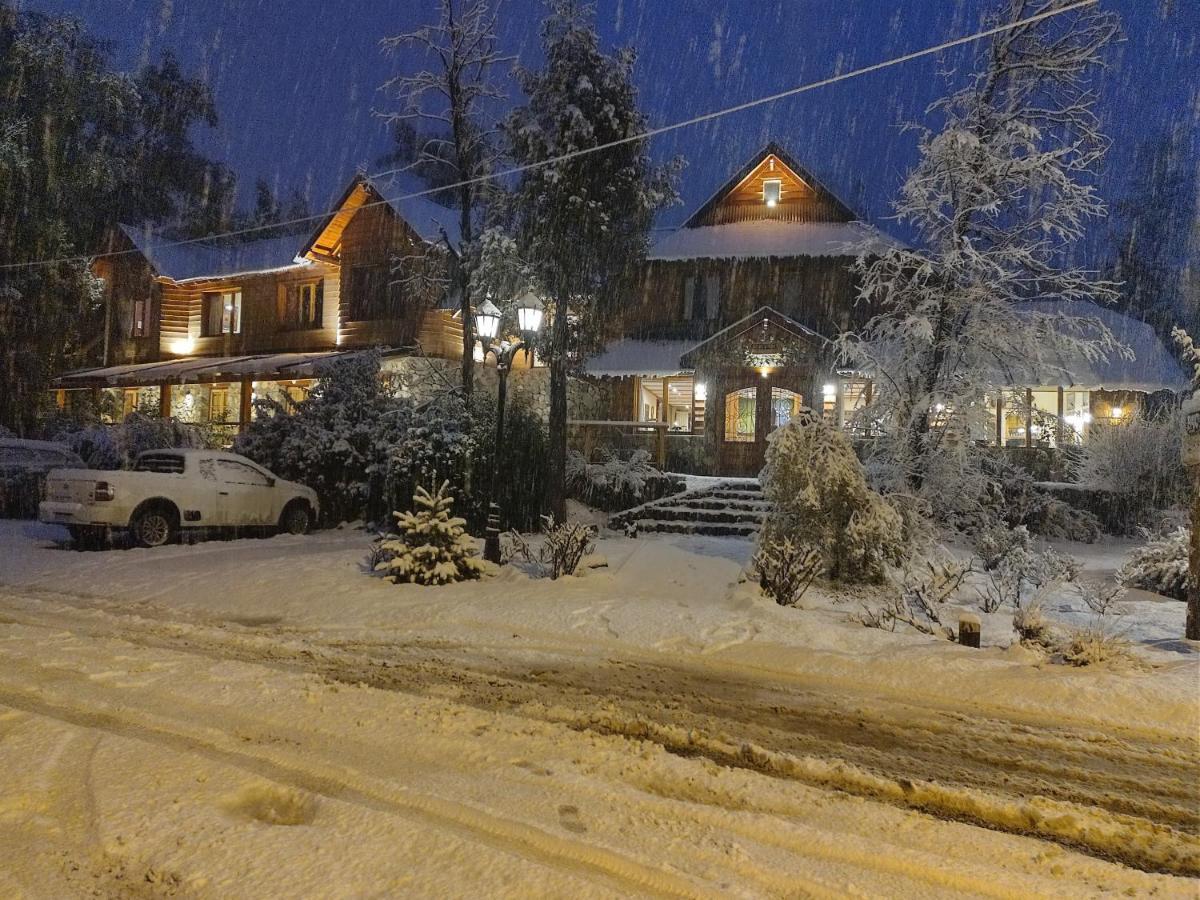 Hosteria Bajo Cero Hotel Villa La Angostura Bagian luar foto